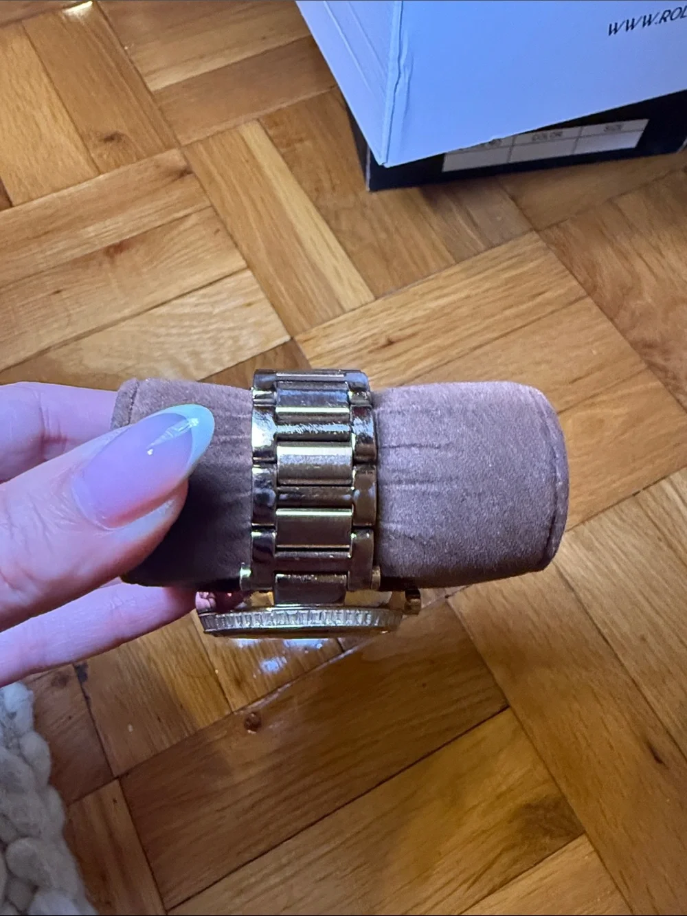 Michael Kors elegant michael
